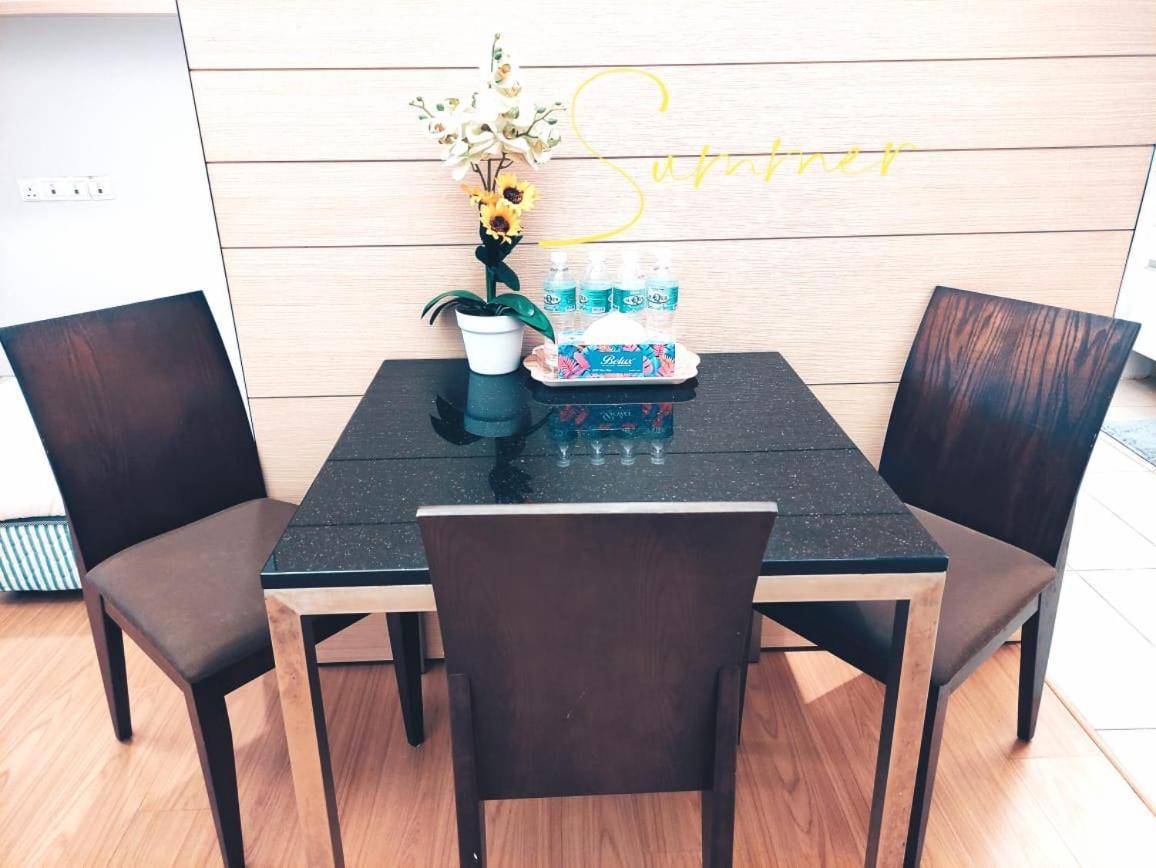 Modern Suites Kl Куала-Лумпур Экстерьер фото