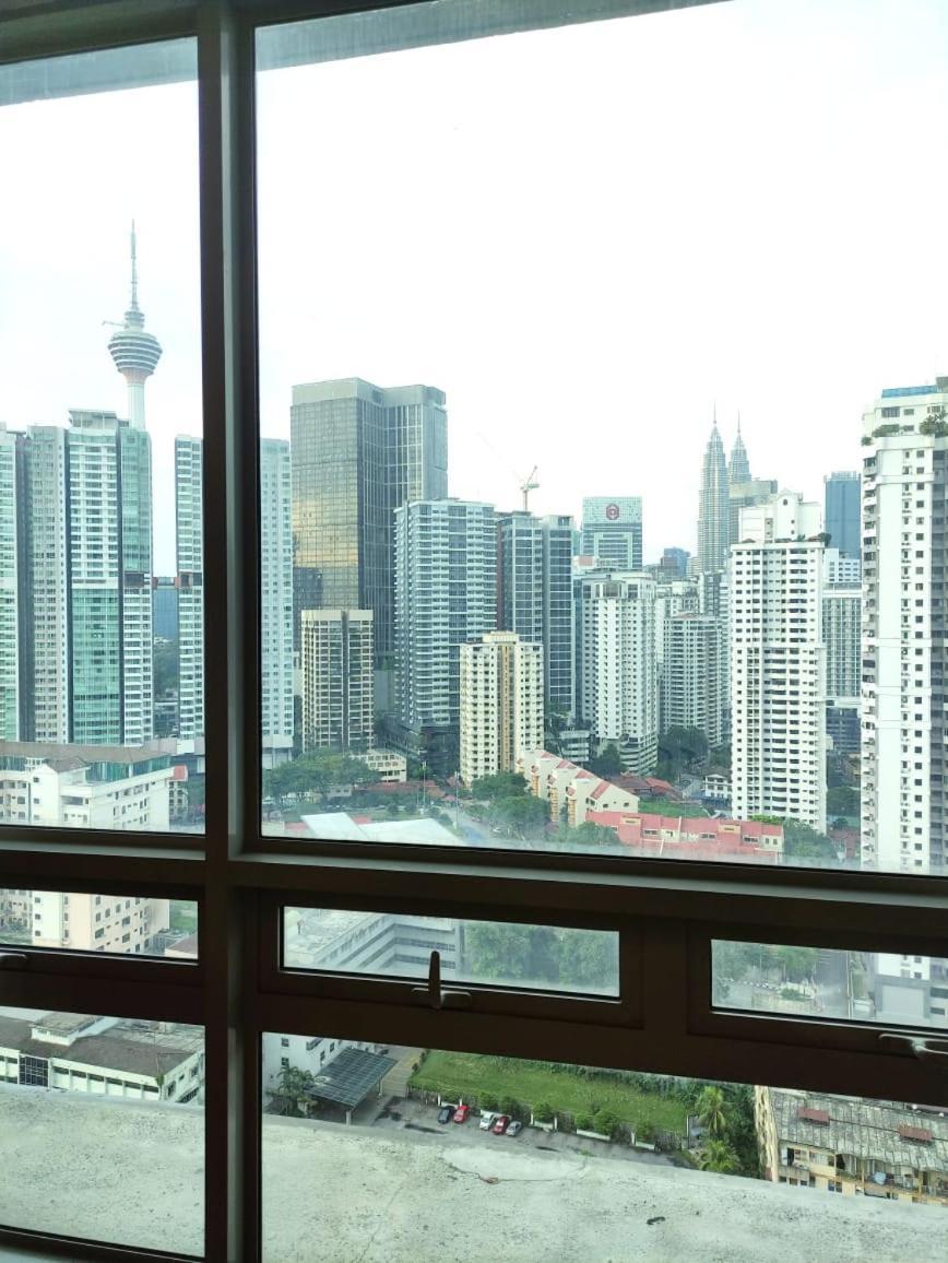 Modern Suites Kl Куала-Лумпур Экстерьер фото