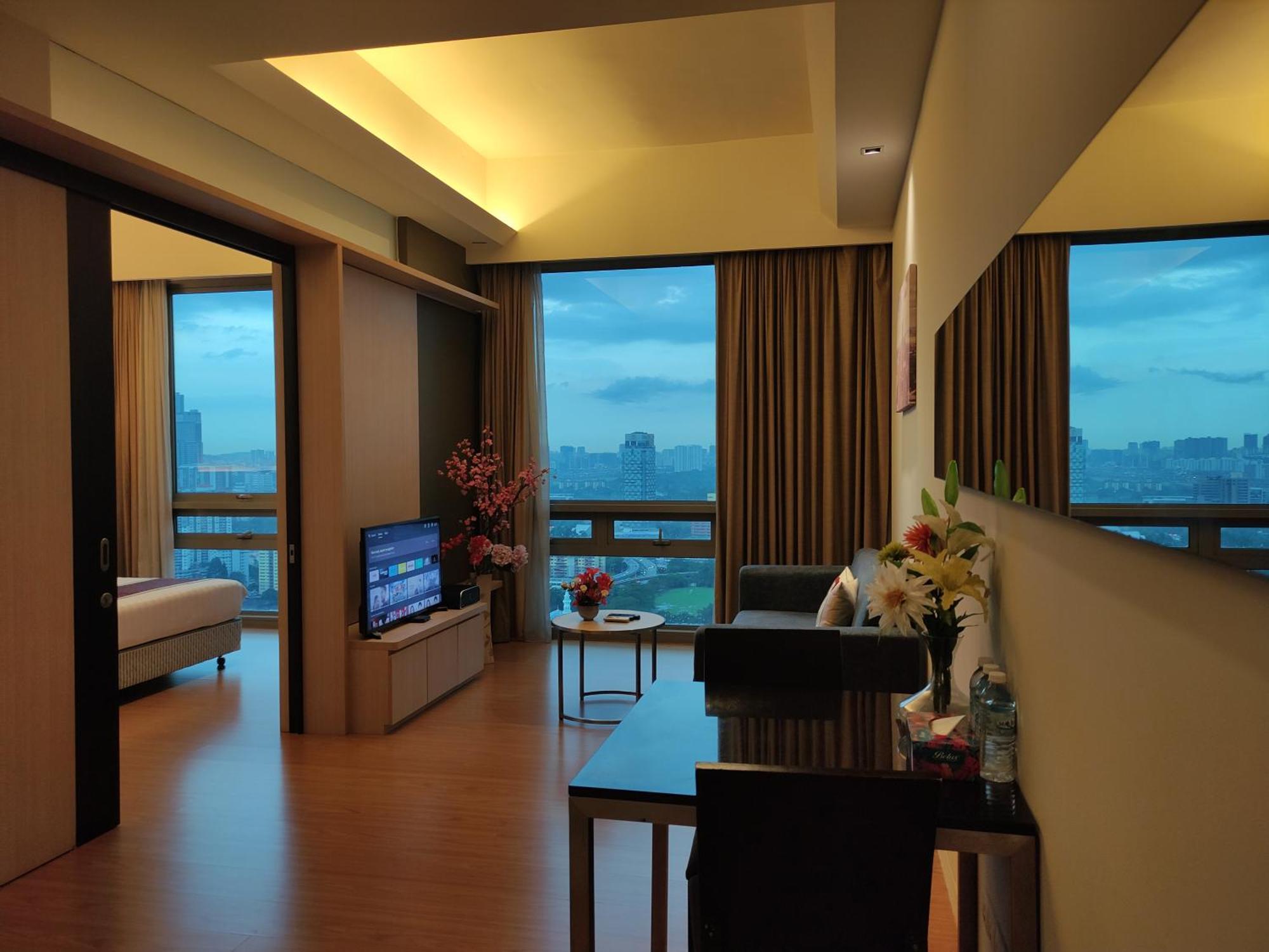 Modern Suites Kl Куала-Лумпур Экстерьер фото